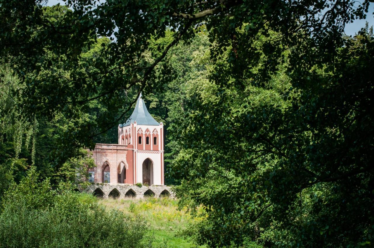 Pokoje Bukowiec Folwark I Park Bagian luar foto